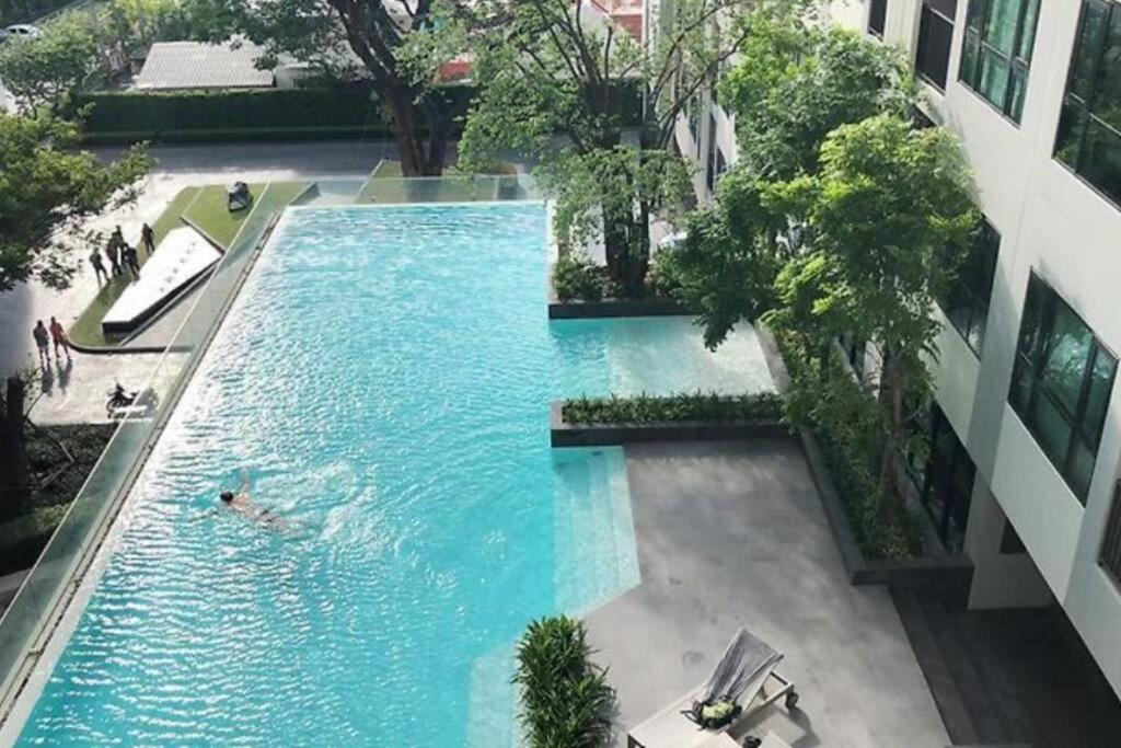 The Base Condo Center Of Pattaya Rooftop Swimming Pool المظهر الخارجي الصورة