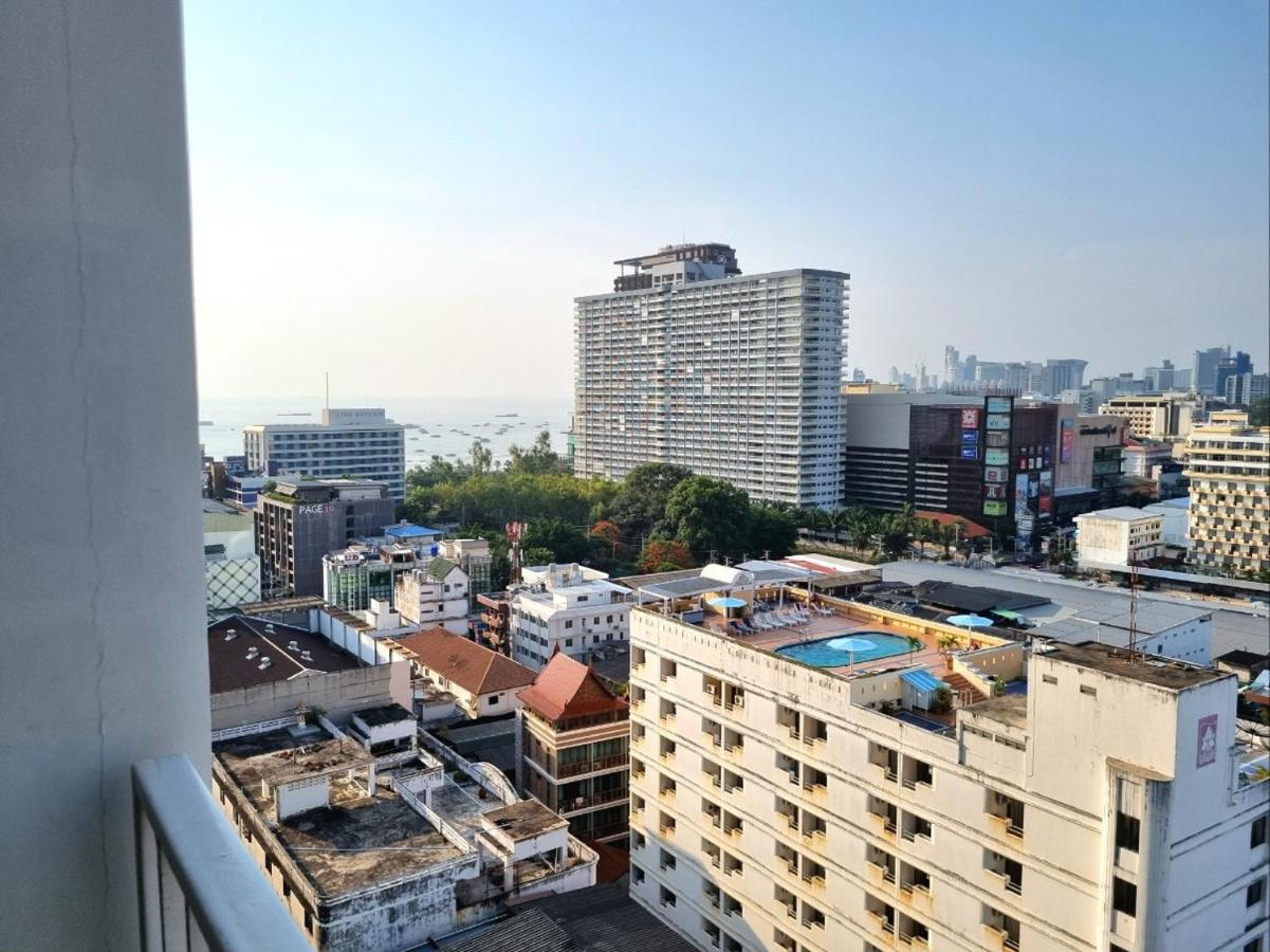The Base Condo Center Of Pattaya Rooftop Swimming Pool المظهر الخارجي الصورة
