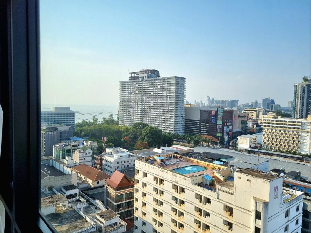 The Base Condo Center Of Pattaya Rooftop Swimming Pool المظهر الخارجي الصورة